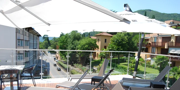 Lago di Garda: hotel pri jazere a pláži, požičanie bicyklov, welcome drink aj strava