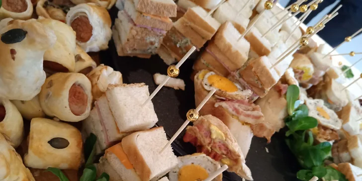 Lago di Garda: hotel pri jazere a pláži, požičanie bicyklov, welcome drink aj strava