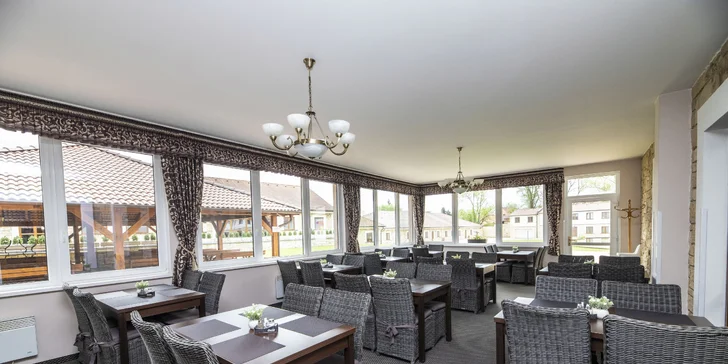 Pobyt blízko Křivoklátska pre dvoch: all inclusive vrátane nápojov a neobmedzený wellness