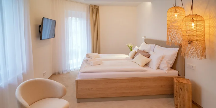 Dizajnový hotel v Písku: reštaurácia zameraná na lokálne suroviny, polpenzia, degustačné večere aj wellness