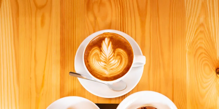 Otvorený voucher na konzumáciu jedla a nápojov v hodnote 30 € alebo 50 € v novej kaviarni Social Box