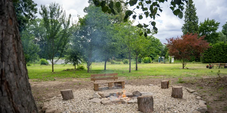 Jeseníky: apartmány až pre 8 osôb v bývalom zámku, možnosť raňajok na izbu aj privátneho wellness