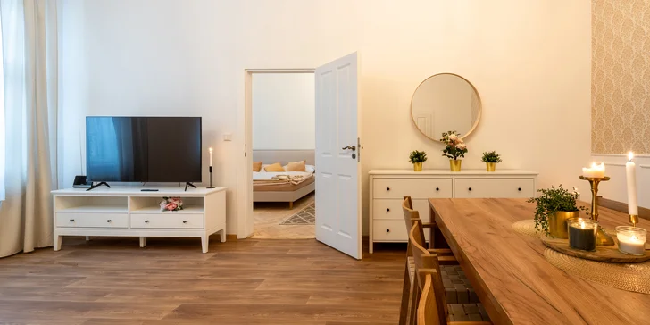 Jeseníky: apartmány až pre 8 osôb v bývalom zámku, možnosť raňajok na izbu aj privátneho wellness