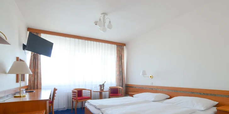 Pobyt v kongresovom hoteli v Prahe s raňajkami, 100 m od metra Budějovická