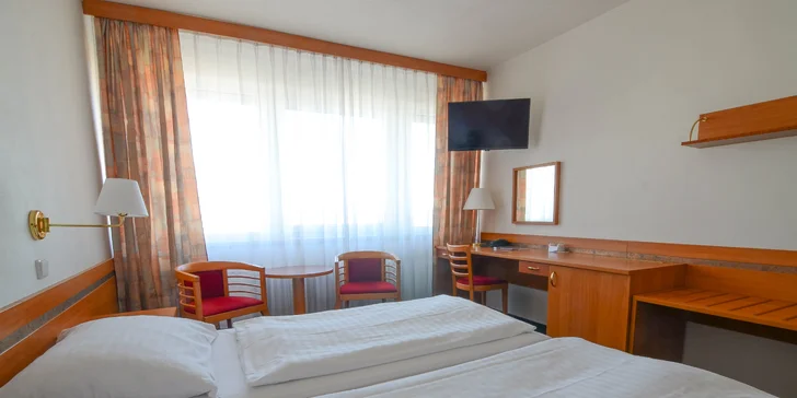 Pobyt v kongresovom hoteli v Prahe s raňajkami, 100 m od metra Budějovická