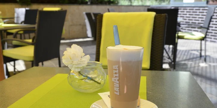 Pobyt v kongresovom hoteli v Prahe s raňajkami, 100 m od metra Budějovická