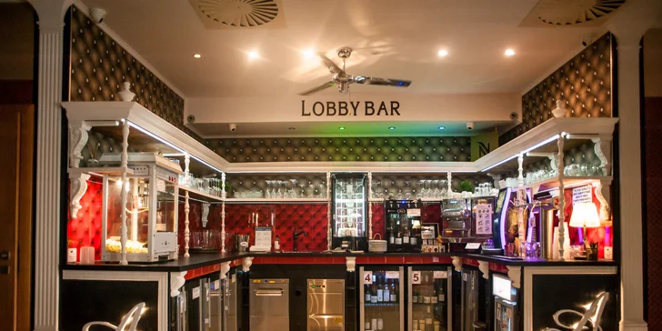 Pobyt neďaleko Adršpašských skál v izbe Economy alebo Superior s raňajkami a wellness