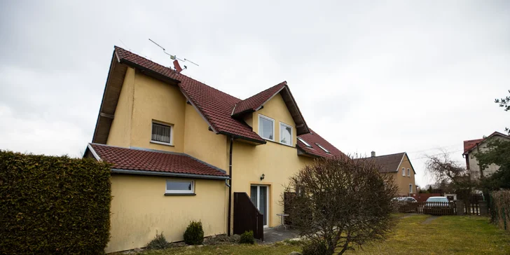 Penzión v pokojnej časti Františkových Lázní: pobyt aj so vstupom do Aquaforu a fľašou vína