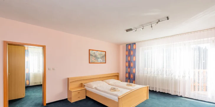 Pobyt v penzióne v Zuberci s exteriérovým mini wellness a raňajkami: v okolí hory i termálne pramene