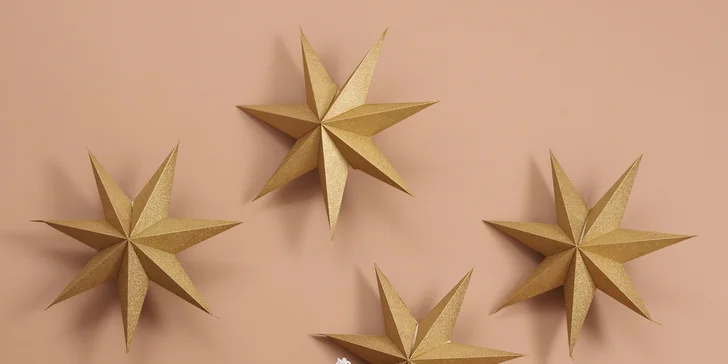 Profesionálne vianočné fotenie v ateliéri: 5 alebo 15 upravených digitálnych fotografií