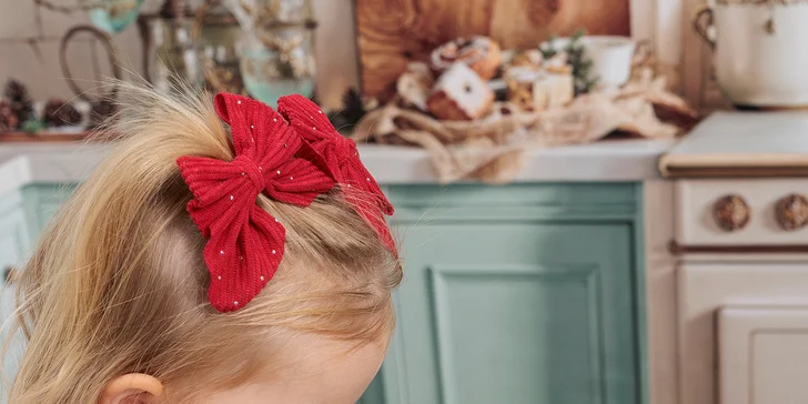 Profesionálne vianočné fotenie v ateliéri: 5 alebo 15 upravených digitálnych fotografií