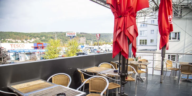 Pohodový pobyt v Děčíne: jedlo, masáž aj šport a vstupenky na zámok a do ZOO