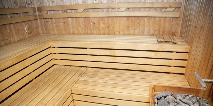 Pohodový pobyt v Děčíne: jedlo, masáž aj šport a vstupenky na zámok a do ZOO