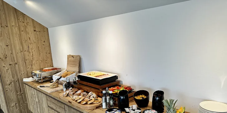 Zažite dotyk prírody: Apartmány vo Veľkej Lomnici s raňajkami a wellness