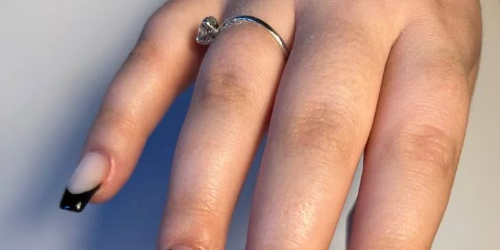 Suchá pedikúra, gélové nechty alebo wellness pre ruky i nohy