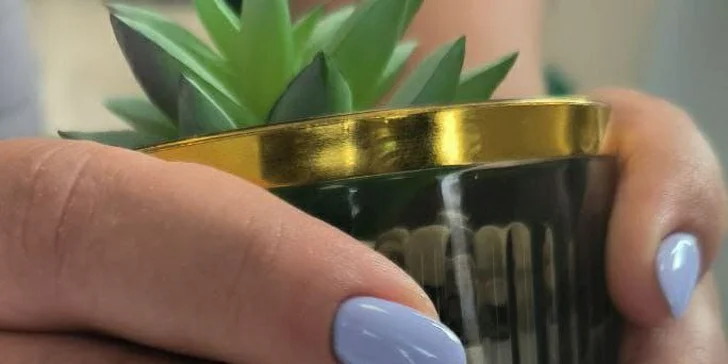 Suchá pedikúra, gélové nechty alebo wellness pre ruky i nohy