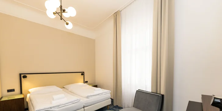 Pobyt v Karlových Varoch: raňajky, jazda kočom historickým centrom aj masáž