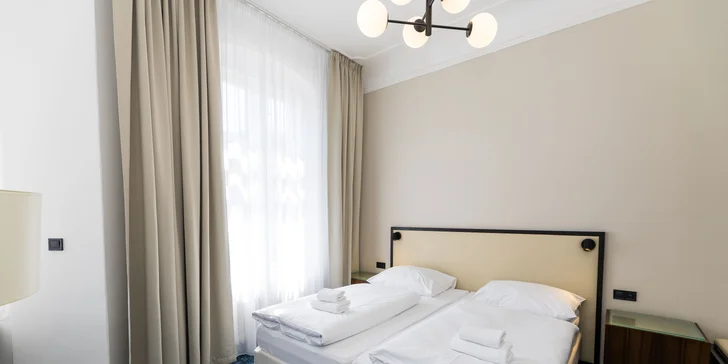 Pobyt v Karlových Varoch: raňajky, jazda kočom historickým centrom aj masáž