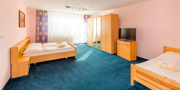 Pobyt v penzióne v Zuberci s exteriérovým mini wellness a raňajkami: v okolí hory i termálne pramene