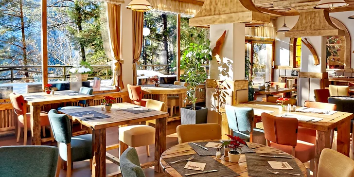 Dovolenka v Slovinsku: 4* zero waste hotel s raňajkami len 3 km od jazera Bled