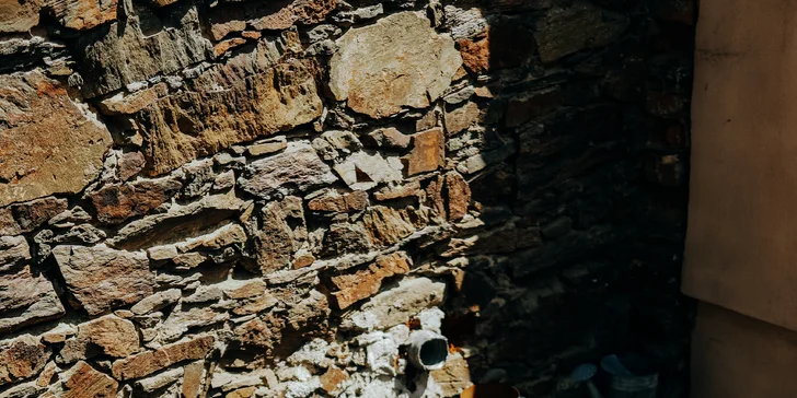 Krásny penzión v Jáchymove až pre 12 osôb: 4 spálne a vonkajšia terasa, asi 2,5 km od kúpeľov