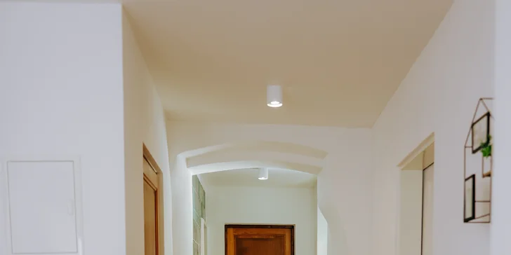 Krásny penzión v Jáchymove až pre 12 osôb: 4 spálne a vonkajšia terasa, asi 2,5 km od kúpeľov