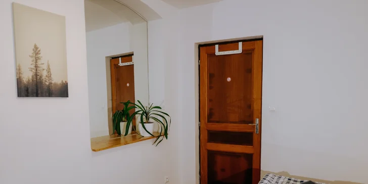 Krásny penzión v Jáchymove až pre 12 osôb: 4 spálne a vonkajšia terasa, asi 2,5 km od kúpeľov