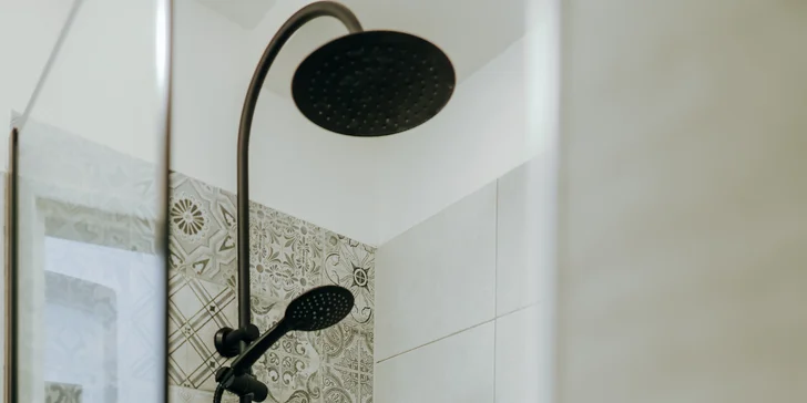 Krásny penzión v Jáchymove až pre 12 osôb: 4 spálne a vonkajšia terasa, asi 2,5 km od kúpeľov