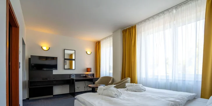 Wellness hotel na Lipně: raňajky a neobmedzene aquapark a saunový svet