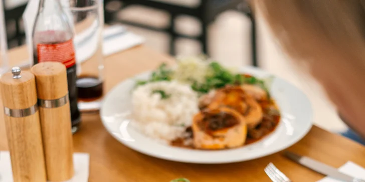 Wellness hotel na Lipně: raňajky a neobmedzene aquapark a saunový svet