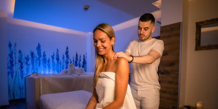 Wellness hotel na Lipně: raňajky a neobmedzene aquapark a saunový svet