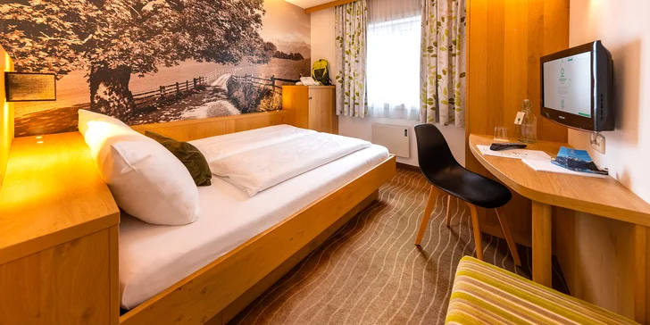 Pobyt v srdci Zell am See: polpenzia, neobmedzené vyhrievanie v saune aj fľaša prosecca na izbe
