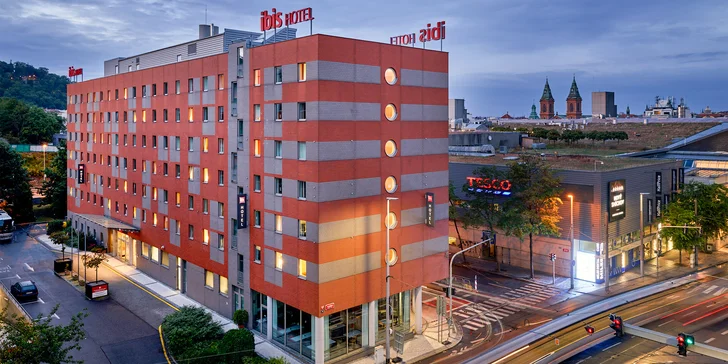 Moderný hotel v Prahe na Smíchove s raňajkami, na dosah historického centra, divadiel aj nákupov