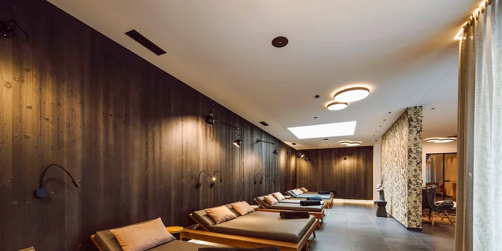 Hotel v rakúskych Alpách priamo pri zjazdovke: raňajky alebo gurmánska polpenzia, wellness aj karta výhod