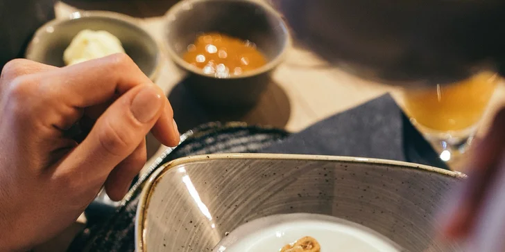 Hotel v rakúskych Alpách priamo pri zjazdovke: raňajky alebo gurmánska polpenzia, wellness aj karta výhod