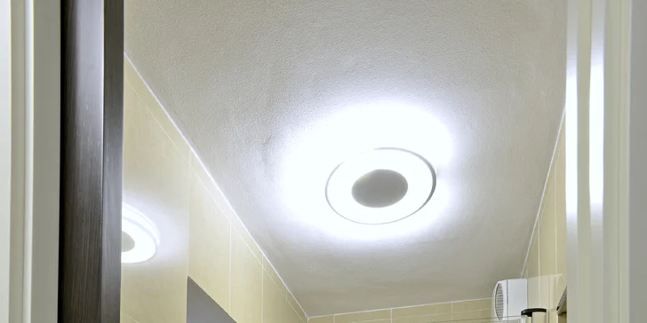 Historický hotel priamo v centre Českého Krumlova: raňajky alebo polpenzia a fľaša sektu