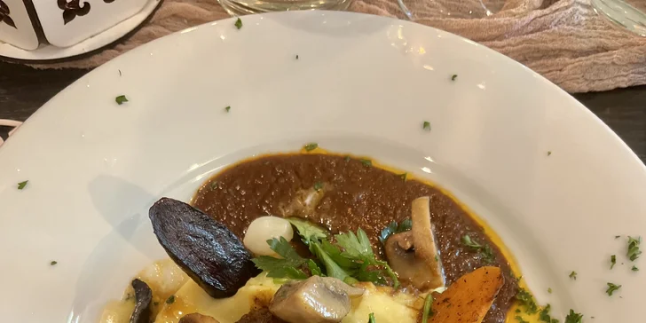 Aktívny pobyt v Beskydách: 3* hotel so stravou aj fľašou sektu