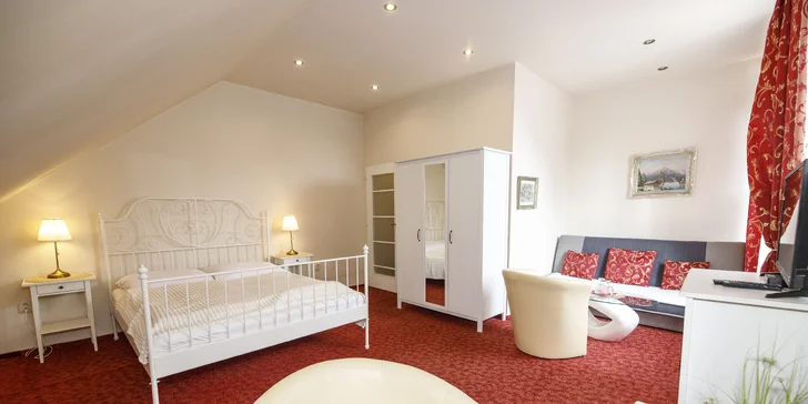 Aktívny pobyt v Beskydách: 3* hotel so stravou aj fľašou sektu