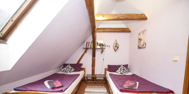 Dovolenka v podhradí Karlštejna: Príroda, pokoj a množstvo turistických zaujímavostí v okolí