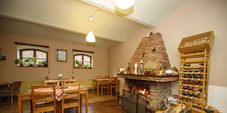 Dovolenka v podhradí Karlštejna: Príroda, pokoj a množstvo turistických zaujímavostí v okolí