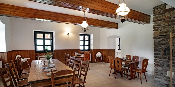 Kašperské Hory: pobyt v srdci nedotknutej šumavskej prírody, parkovanie zadarmo