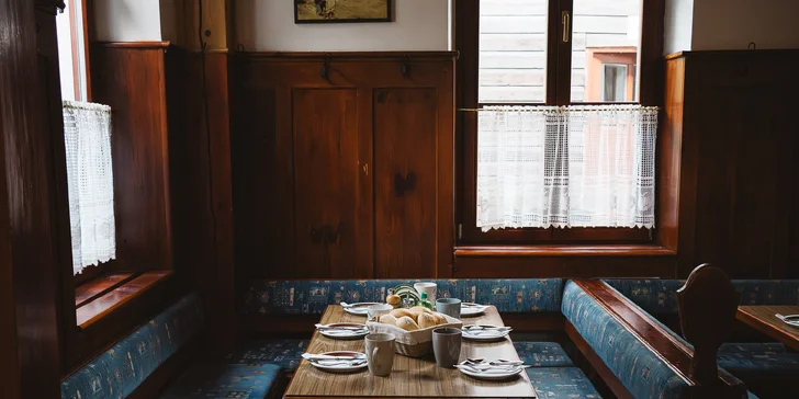 Pobyt s raňajkami alebo polpenziou v rakúskom penzióne neďaleko Zell am See a Kaprunu