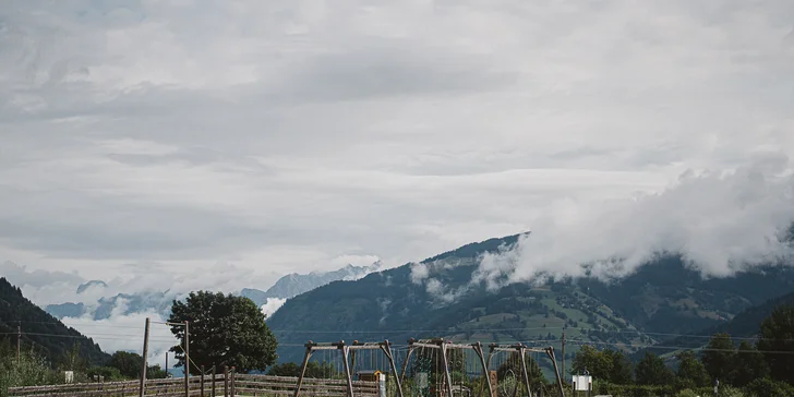 Pobyt s raňajkami alebo polpenziou v rakúskom penzióne neďaleko Zell am See a Kaprunu