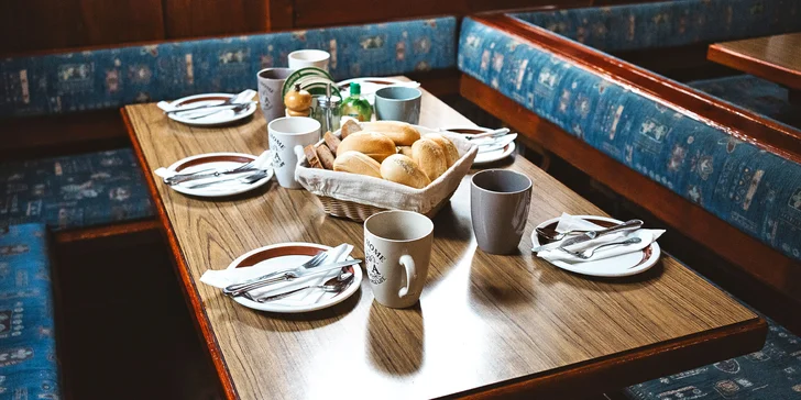 Pobyt s raňajkami alebo polpenziou v rakúskom penzióne neďaleko Zell am See a Kaprunu