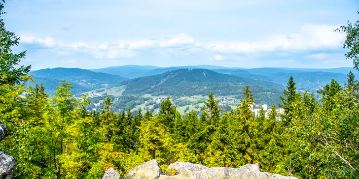 Pobyt v Jizerských horách pre pár aj rodinu: polpenzia a privátne wellness