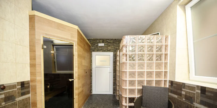 Pobyt v Jizerských horách pre pár aj rodinu: polpenzia a privátne wellness