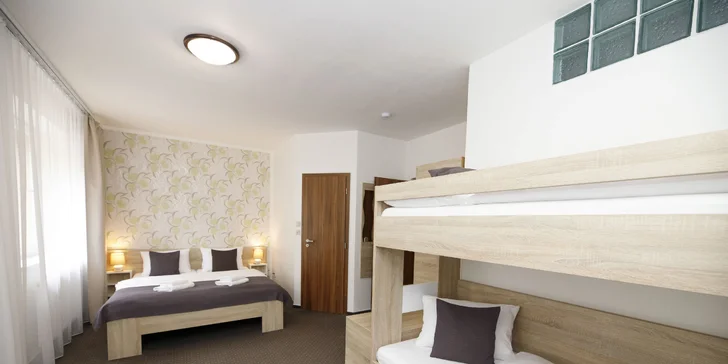 Pobyt v Jizerských horách pre pár aj rodinu: polpenzia a privátne wellness