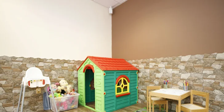 Pobyt v Jizerských horách pre pár aj rodinu: polpenzia a privátne wellness