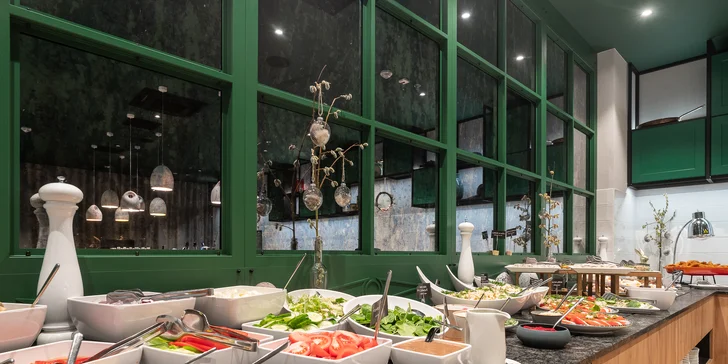 Nový moderný rezort v Sklárskej Porube: raňajky alebo polpenzia, wellness, infinity bazén