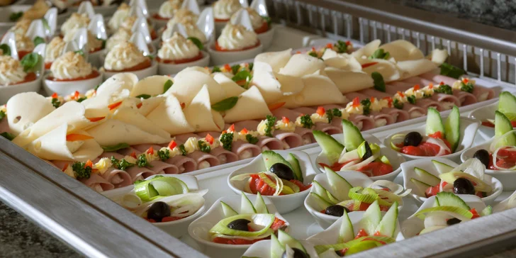 Pobyt v luxusnom rezorte v Mariánskych Lázňach: jedlo, wellness a až 16 procedúr